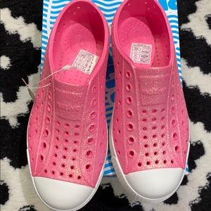 Brand new pink and glitter native size 13